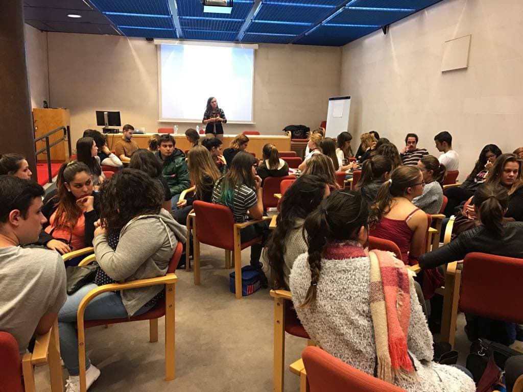 Talleres y formación continua